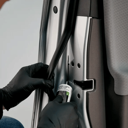 3M™ 08008 Black Super Weatherstrip and Gasket Adhesive 5 oz Tube