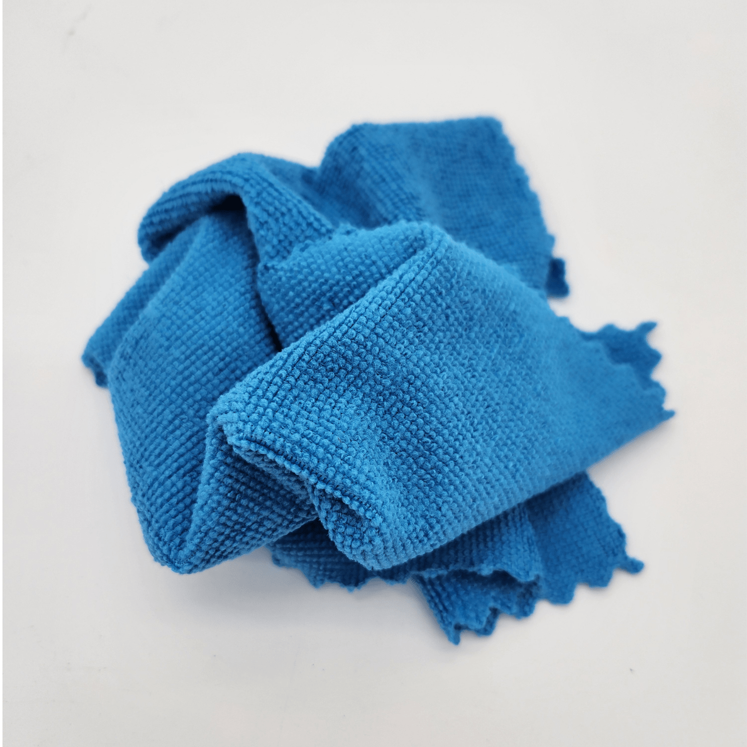 High Teck 1250 Blue Microfiber Towel, 12in x 12in, Box of 50
