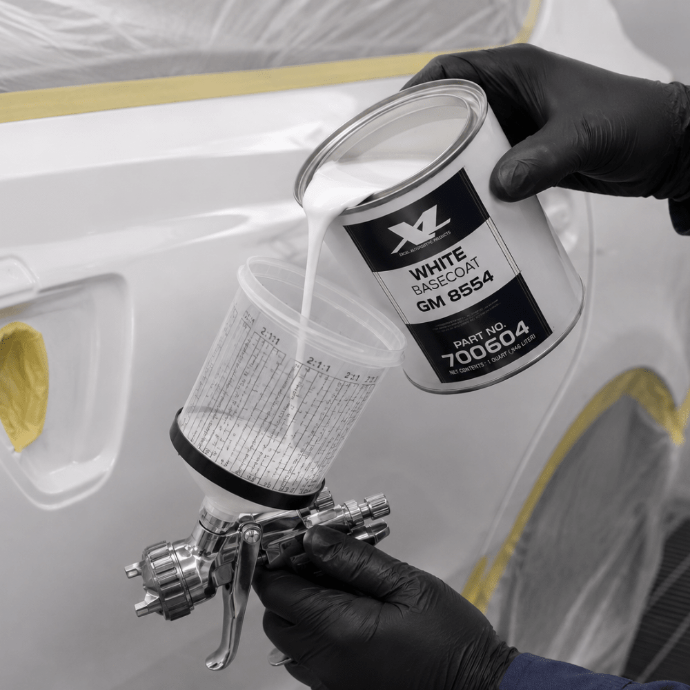 Code 40 White GM 8554 Basecoat Paint, Quart, Excel 700601