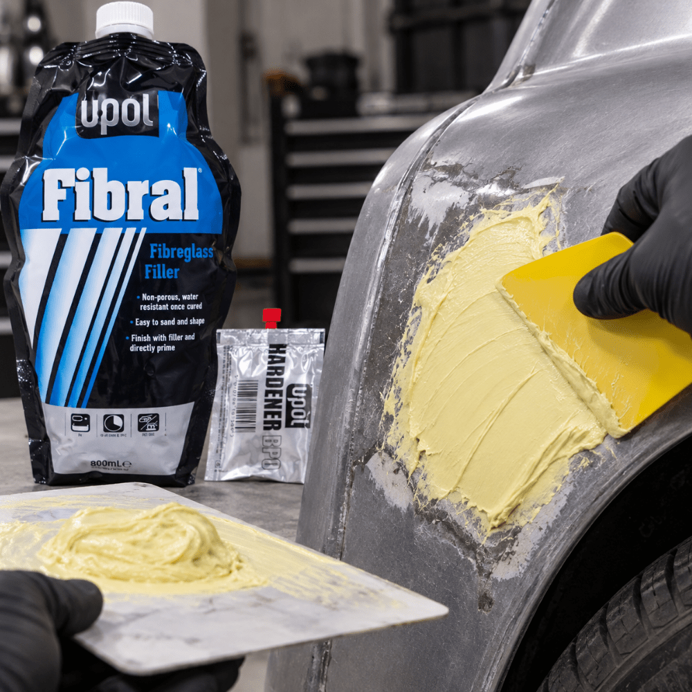 U-POL® FIBRAL UP0754 Yellow Fiberglass Filler, 1 L Can