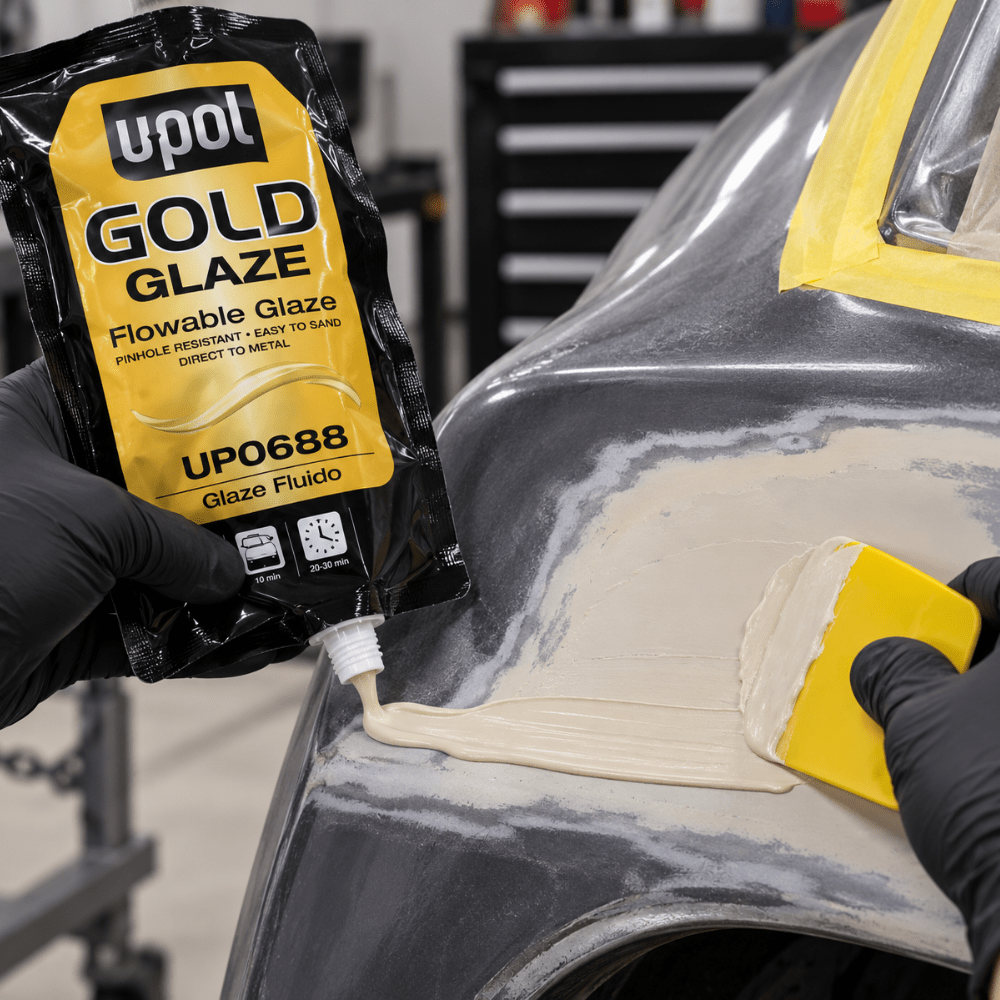 U-POL® GOLD UP0688 Flowable Glaze, 440 mL Filler Bag