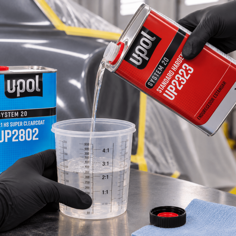 U-POL® SYSTEM 20 UP2323 National Rule Standard Hardener, 1 L