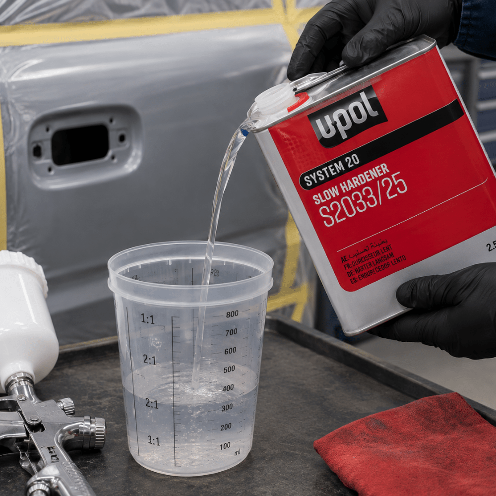 U-POL SYSTEM 20 UP2335 National Rule Slow Hardener, 2.5 L Tin